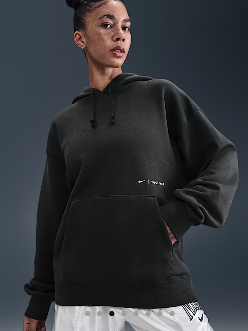 Nike Black Hoodie ~ Women’s Sports - Picture 2 of 6